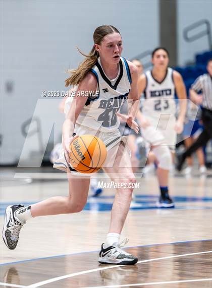 Thumbnail 2 in Duchesne vs. Beaver (UHSAA 2A Quarterfinal) photogallery.