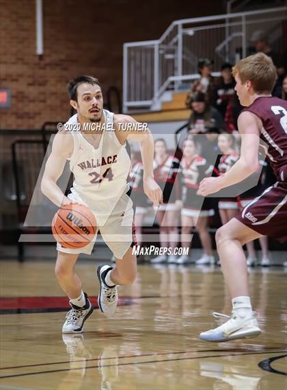 Thumbnail 2 in Wallace vs. Kamiah photogallery.