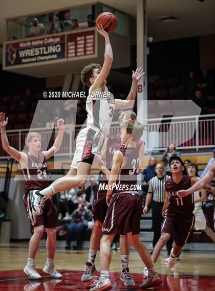 Thumbnail 3 in Wallace vs. Kamiah photogallery.