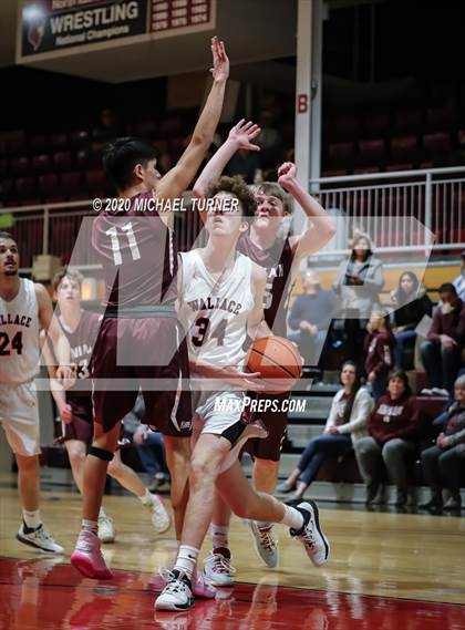 Thumbnail 3 in Wallace vs. Kamiah photogallery.