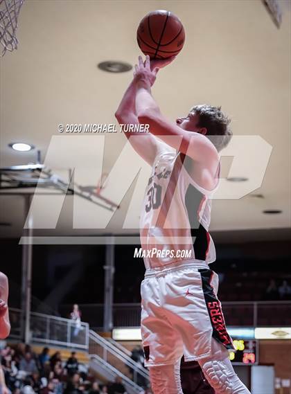 Thumbnail 1 in Wallace vs. Kamiah photogallery.