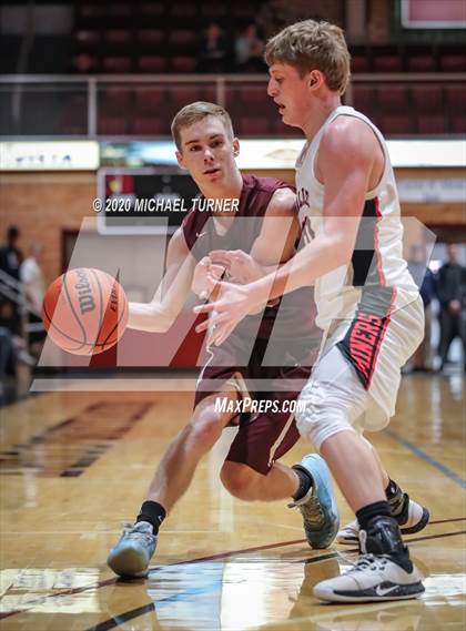 Thumbnail 1 in Wallace vs. Kamiah photogallery.