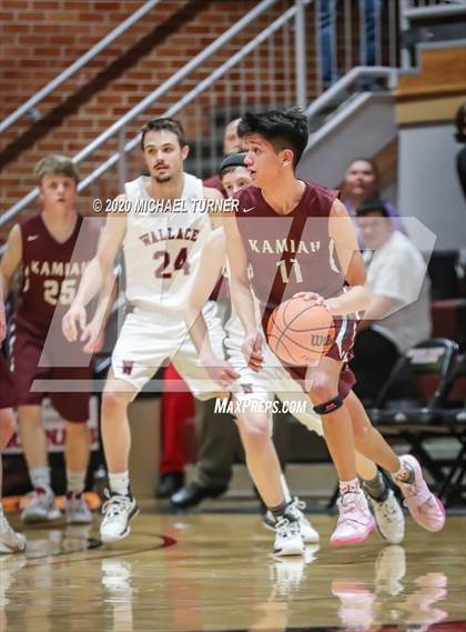 Thumbnail 3 in Wallace vs. Kamiah photogallery.