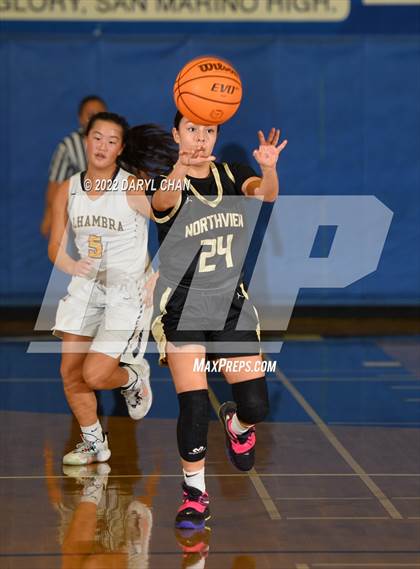 Thumbnail 3 in Northview vs. Alhambra (San Marino Tournament) photogallery.
