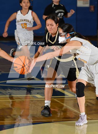 Thumbnail 2 in Northview vs. Alhambra (San Marino Tournament) photogallery.