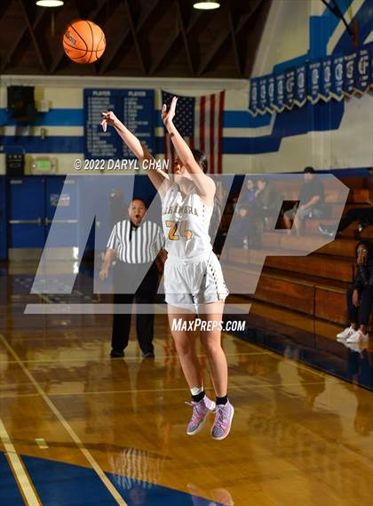 Thumbnail 1 in Northview vs. Alhambra (San Marino Tournament) photogallery.