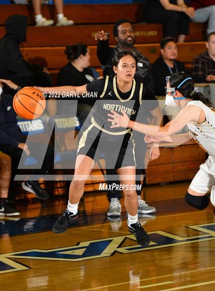 Thumbnail 1 in Northview vs. Alhambra (San Marino Tournament) photogallery.