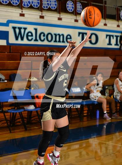 Thumbnail 3 in Northview vs. Alhambra (San Marino Tournament) photogallery.