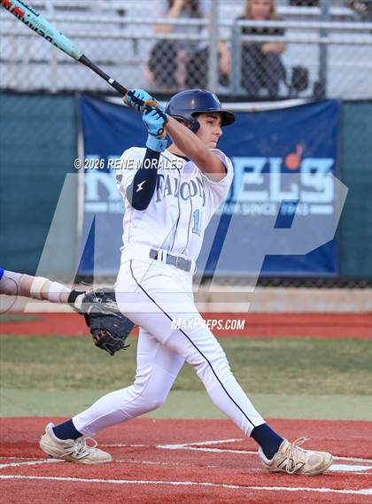 Thumbnail 3 in Burbank vs Crescenta Valley photogallery.
