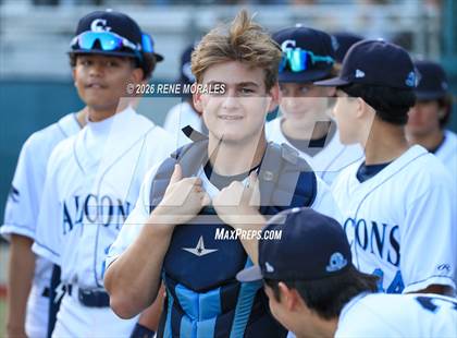 Thumbnail 3 in Burbank vs Crescenta Valley photogallery.