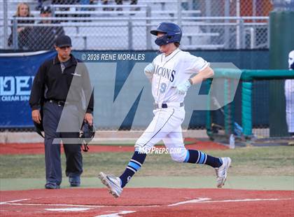 Thumbnail 2 in Burbank vs Crescenta Valley photogallery.