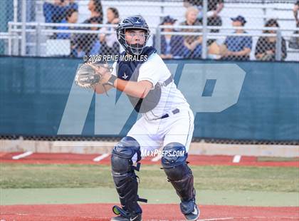 Thumbnail 1 in Burbank vs Crescenta Valley photogallery.