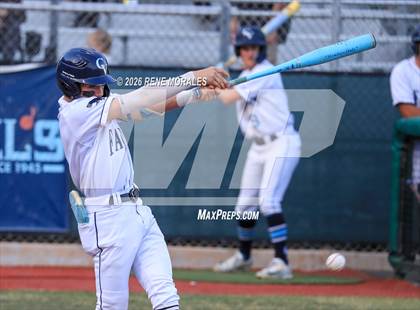 Thumbnail 2 in Burbank vs Crescenta Valley photogallery.