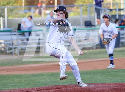 Thumbnail 2 in Burbank vs Crescenta Valley photogallery.