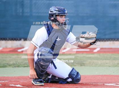 Thumbnail 1 in Burbank vs Crescenta Valley photogallery.
