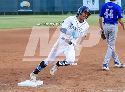 Thumbnail 1 in Burbank vs Crescenta Valley photogallery.