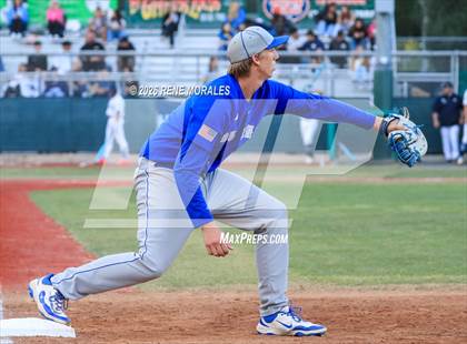 Thumbnail 3 in Burbank vs Crescenta Valley photogallery.