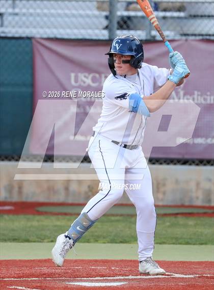 Thumbnail 3 in Burbank vs Crescenta Valley photogallery.