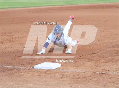 Thumbnail 1 in Burbank vs Crescenta Valley photogallery.