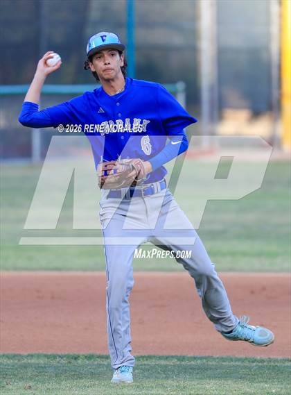 Thumbnail 2 in Burbank vs Crescenta Valley photogallery.