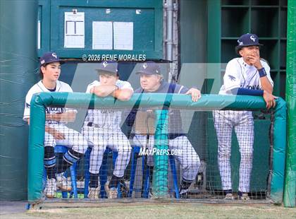 Thumbnail 1 in Burbank vs Crescenta Valley photogallery.