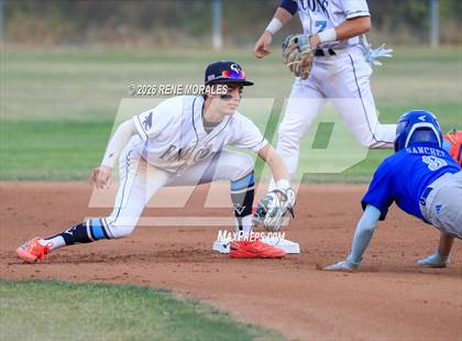 Thumbnail 1 in Burbank vs Crescenta Valley photogallery.