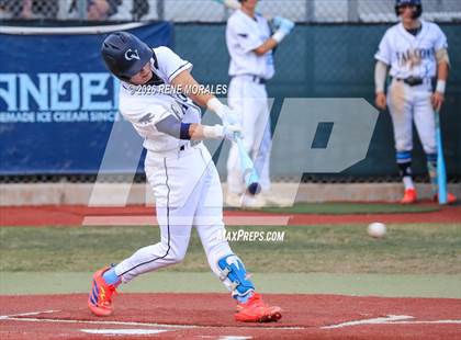 Thumbnail 3 in Burbank vs Crescenta Valley photogallery.