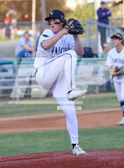 Thumbnail 1 in Burbank vs Crescenta Valley photogallery.
