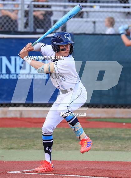 Thumbnail 2 in Burbank vs Crescenta Valley photogallery.