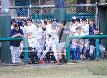 Thumbnail 2 in Burbank vs Crescenta Valley photogallery.