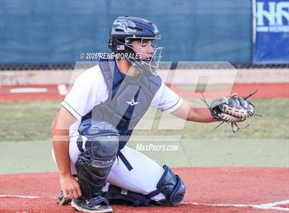 Thumbnail 3 in Burbank vs Crescenta Valley photogallery.