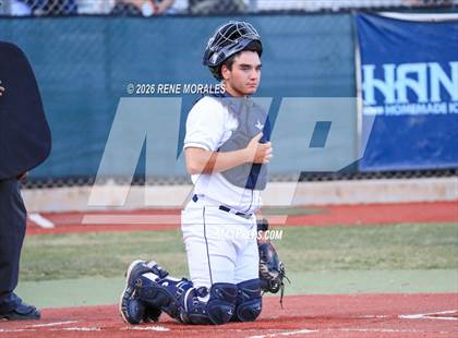 Thumbnail 3 in Burbank vs Crescenta Valley photogallery.