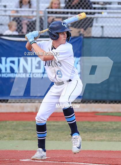 Thumbnail 2 in Burbank vs Crescenta Valley photogallery.