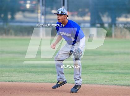 Thumbnail 3 in Burbank vs Crescenta Valley photogallery.