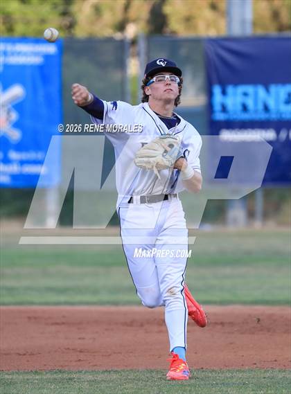 Thumbnail 3 in Burbank vs Crescenta Valley photogallery.