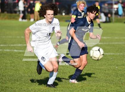 Thumbnail 2 in Simsbury @ Newington (Class LL 1st Round) photogallery.