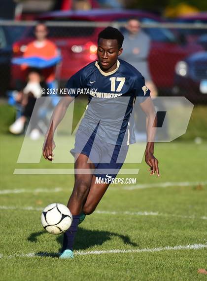 Thumbnail 3 in Simsbury @ Newington (Class LL 1st Round) photogallery.