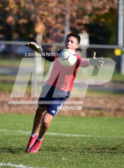 Thumbnail 2 in Simsbury @ Newington (Class LL 1st Round) photogallery.