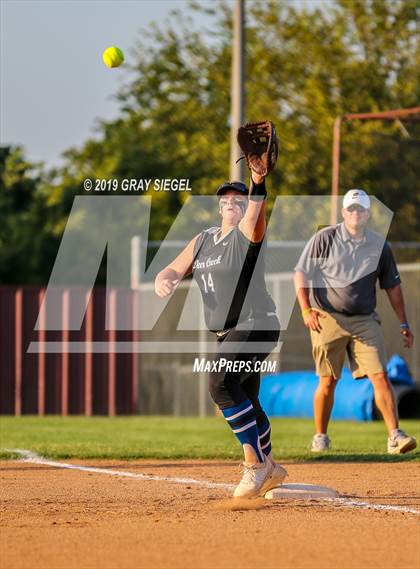 Thumbnail 3 in Deer Creek @ Edmond Memorial photogallery.