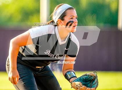 Thumbnail 3 in Deer Creek @ Edmond Memorial photogallery.