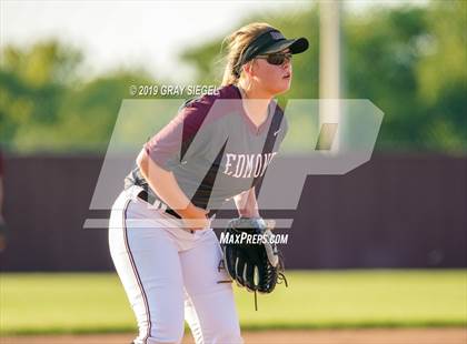 Thumbnail 1 in Deer Creek @ Edmond Memorial photogallery.