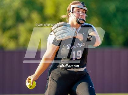 Thumbnail 3 in Deer Creek @ Edmond Memorial photogallery.