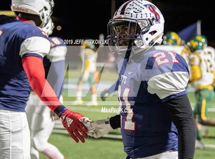 Thumbnail 3 in Terry Sanford vs. Pine Forest photogallery.