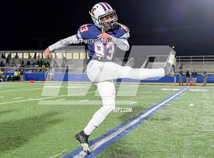 Thumbnail 3 in Terry Sanford vs. Pine Forest photogallery.