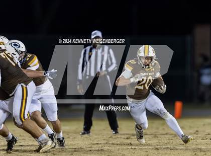 Thumbnail 1 in Central Valley Christian @ Golden West (CIF CS Division II Semifinal) photogallery.