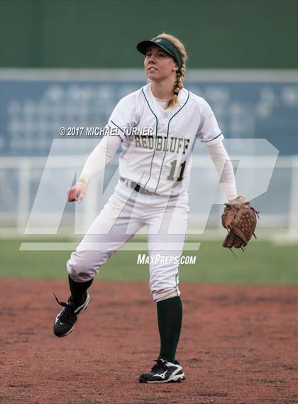 Thumbnail 3 in Lassen @ Red Bluff photogallery.