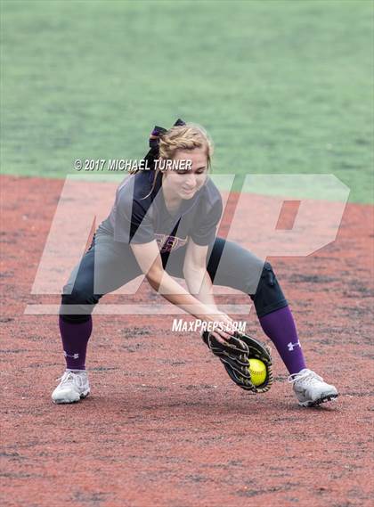 Thumbnail 3 in Lassen @ Red Bluff photogallery.