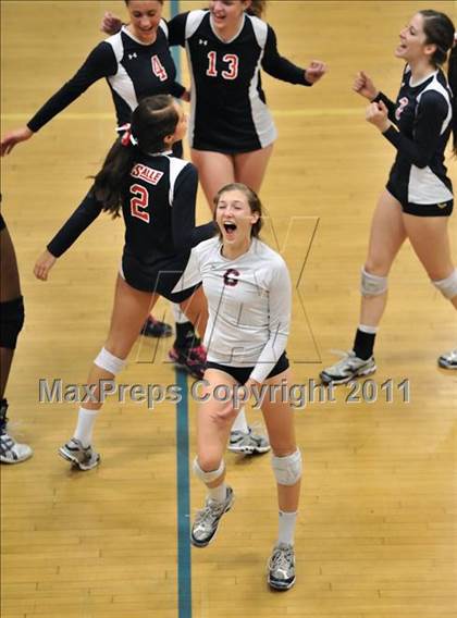 Thumbnail 3 in La Salle vs. St. Lucy's (CIF SS D2AA Final) photogallery.
