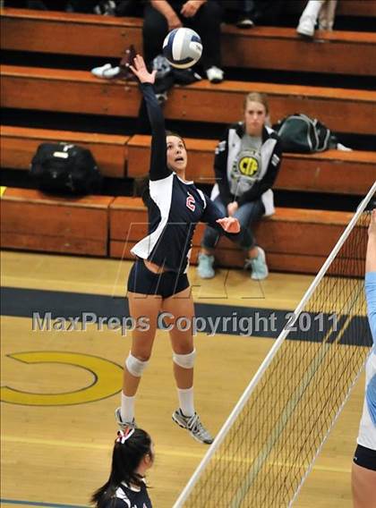 Thumbnail 1 in La Salle vs. St. Lucy's (CIF SS D2AA Final) photogallery.