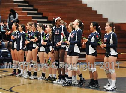 Thumbnail 2 in La Salle vs. St. Lucy's (CIF SS D2AA Final) photogallery.
